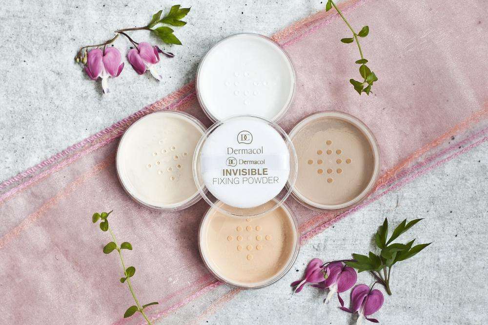 ثبتي مكياجك